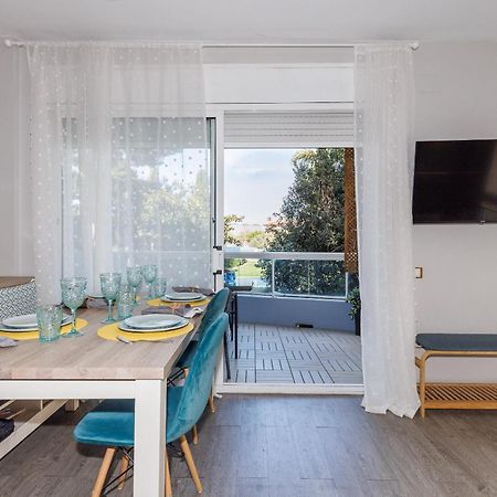 Uhc Els Pins Apartments Салоу Экстерьер фото
