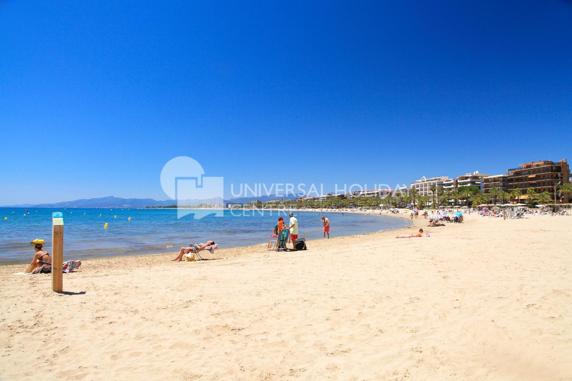 Uhc Els Pins Apartments Салоу Экстерьер фото