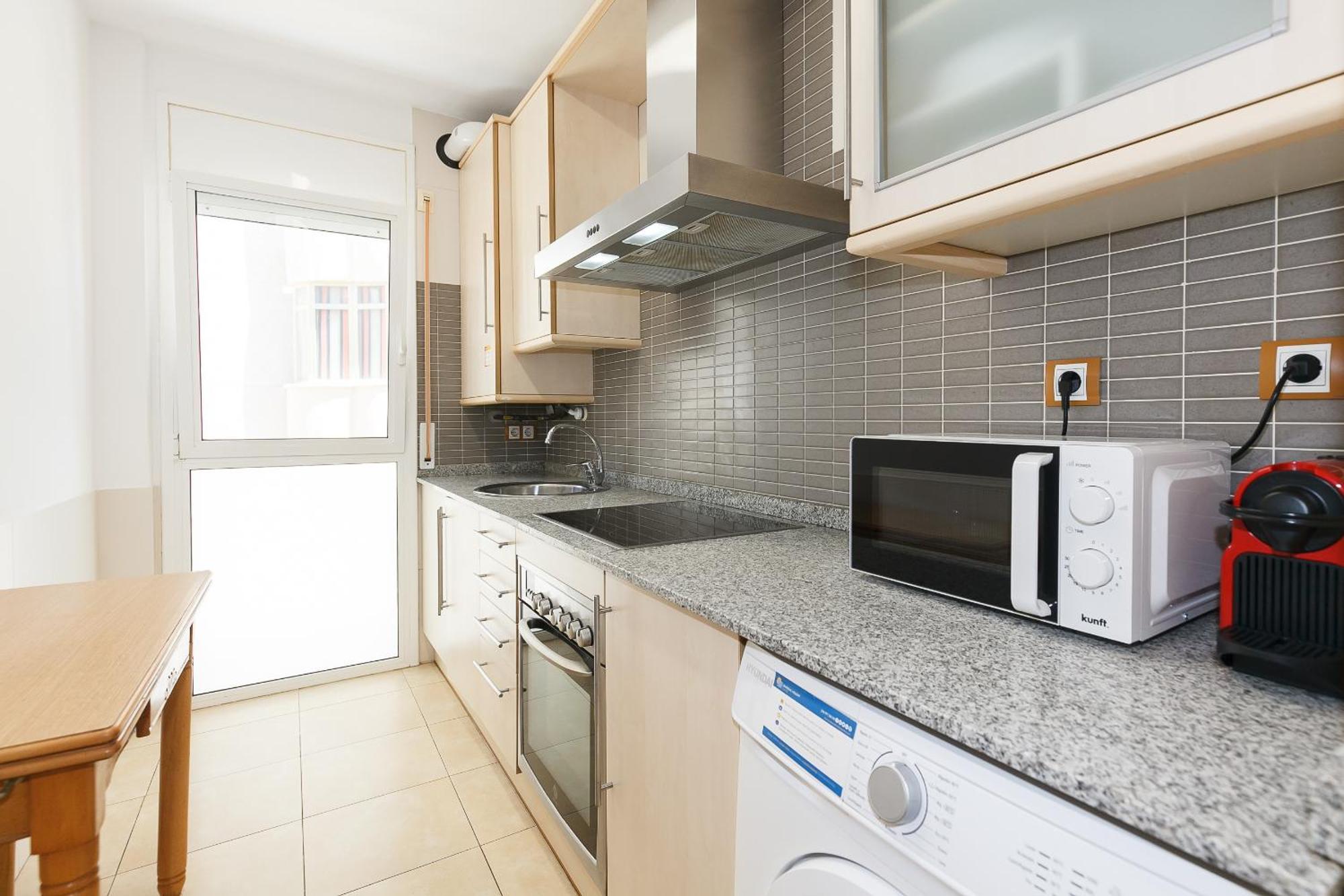 Uhc Els Pins Apartments Салоу Экстерьер фото
