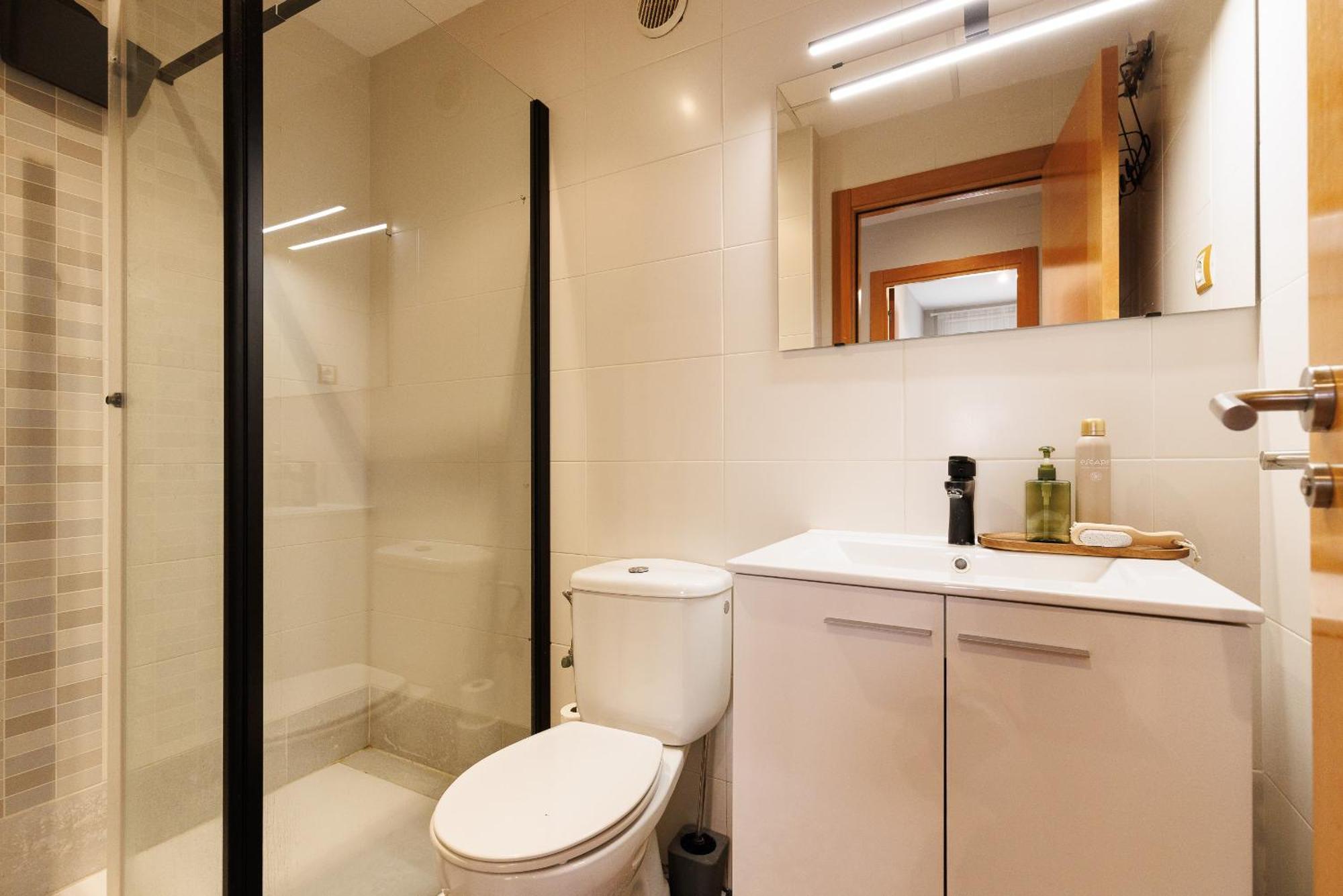 Uhc Els Pins Apartments Салоу Экстерьер фото