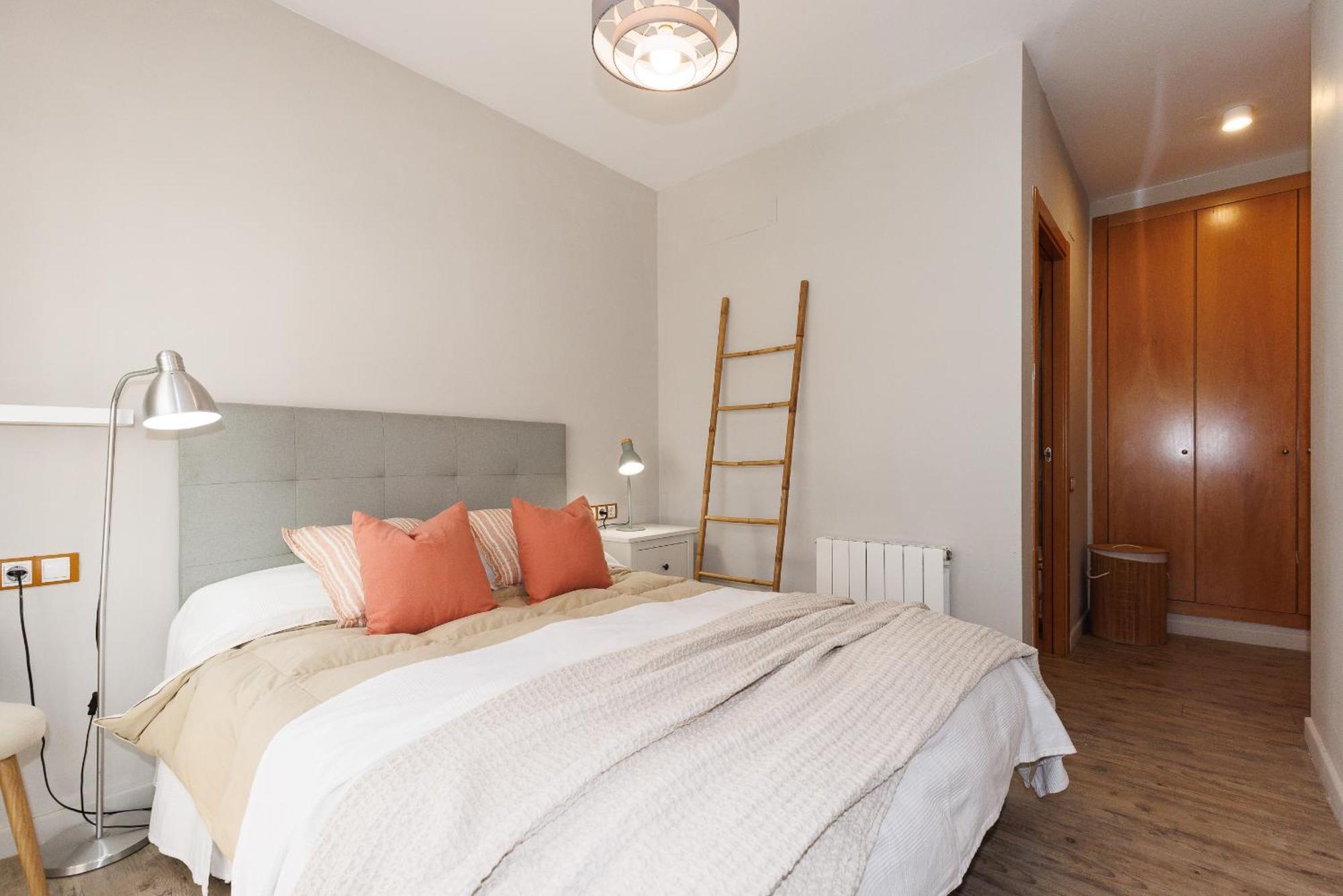 Uhc Els Pins Apartments Салоу Экстерьер фото