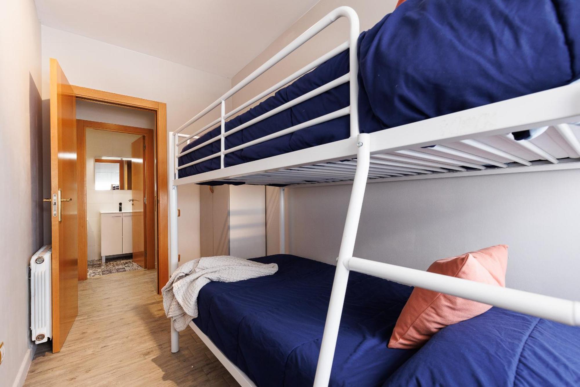 Uhc Els Pins Apartments Салоу Экстерьер фото